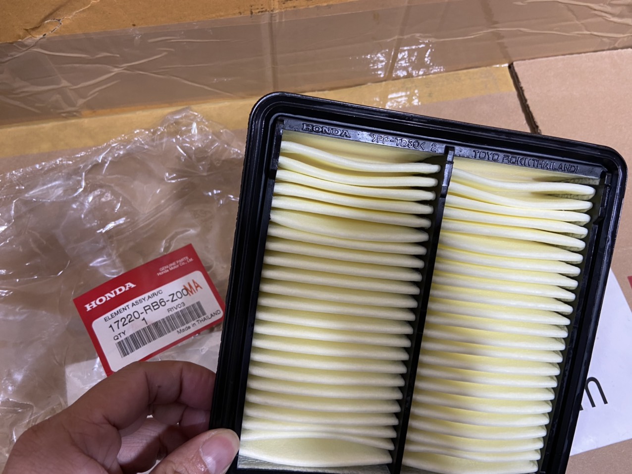 Lọc gió động cơ xe Honda BRIO